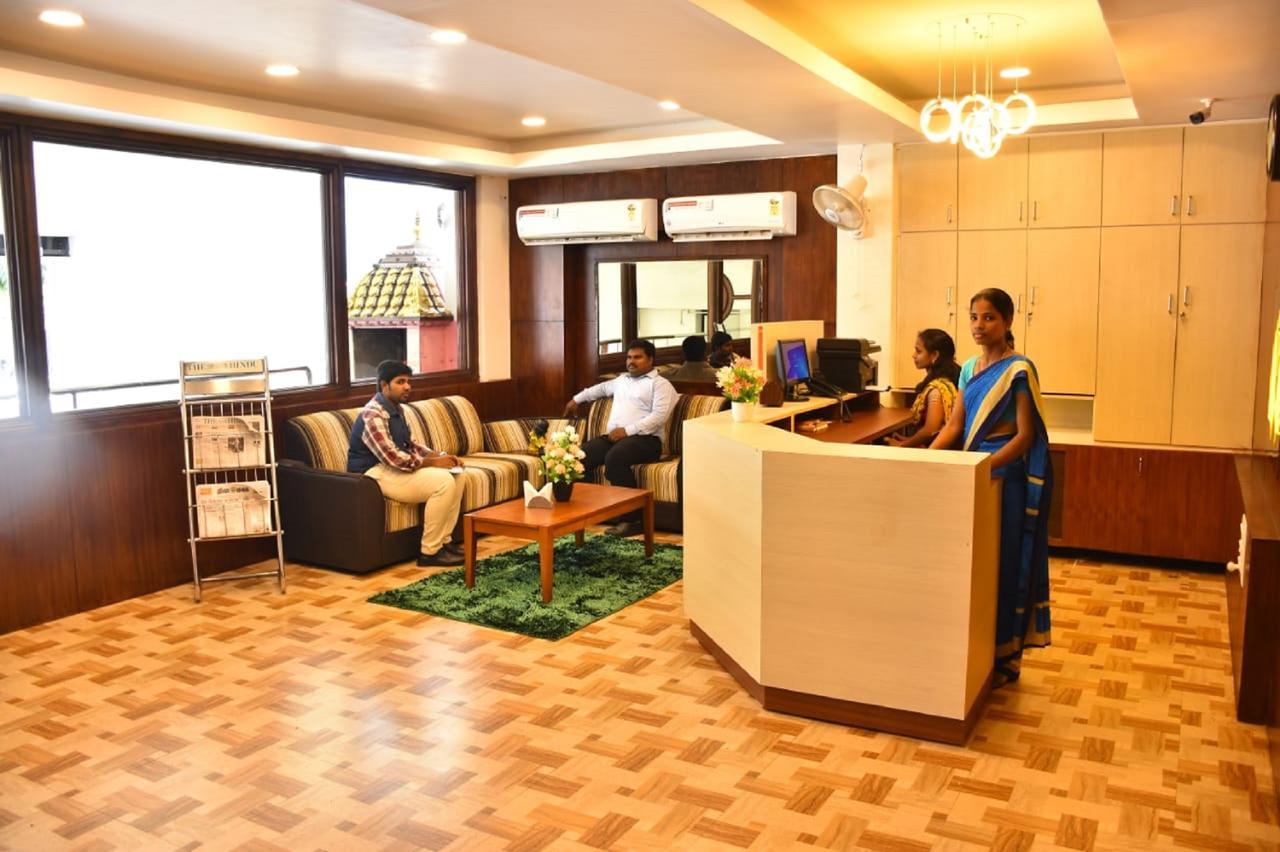 Hotel Palacial Pondi Pondicherry Exterior foto